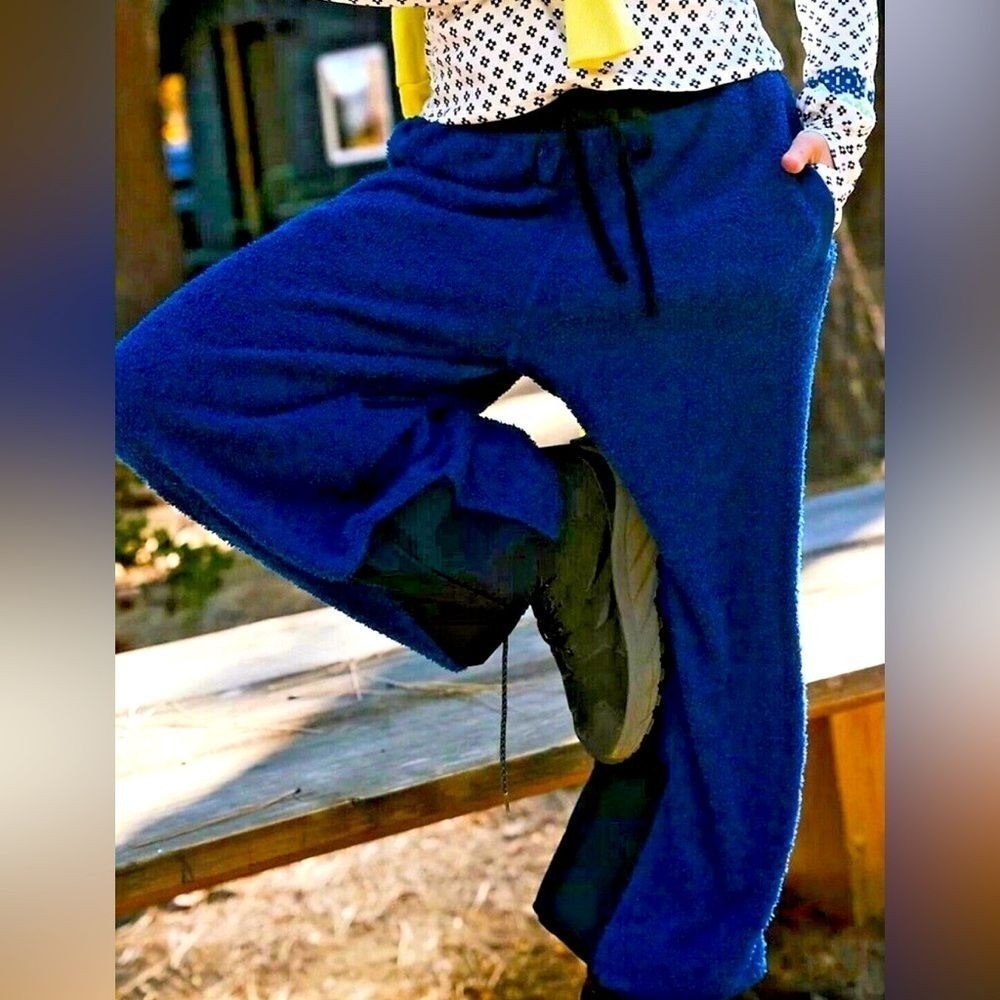 FREE PEOPLE FP Movement School Prep Blue Cuddle Up Fuzzy Fleece Joggers‎ Size S